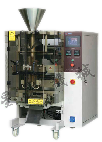 220型膨化食品自動(dòng)包裝機(jī)